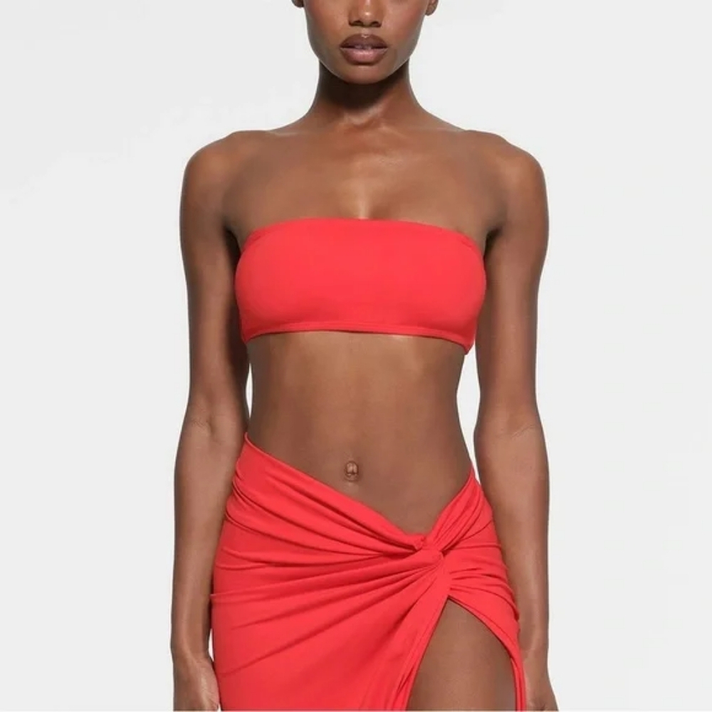 SKIMS Ruby Bandeau Swim Top Size Large In Great Condition